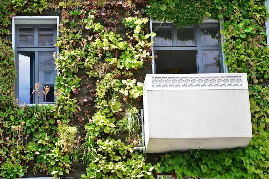 Modern Building With Vertical Garden & 2 Bedrooms *
